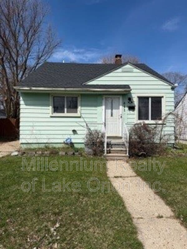 Building Photo - 611 E Madison Ave