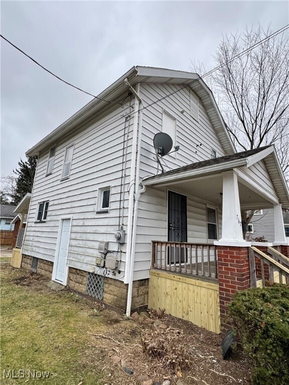 Photo - 767 Roscoe Ave