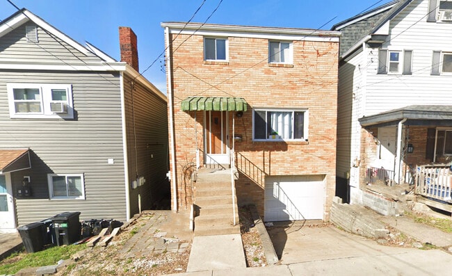 Building Photo - 1720 Mt Joseph St