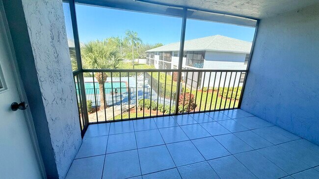 Photo - 905 Southridge Rd Unidad 202c