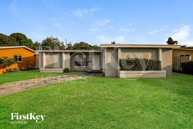 Building Photo - 5978 NW 16th Ct Rental