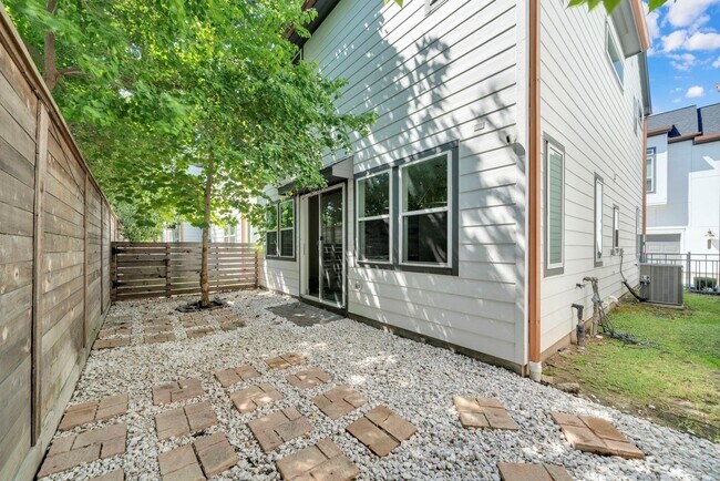 Photo - 9551 Neuens Rd