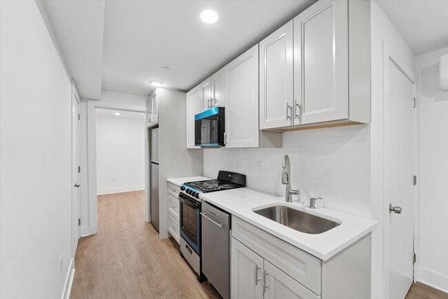 Photo - 812 W Roosevelt Blvd Apartamento