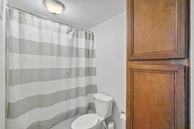 Photo - 2255 Braeswood Park Dr Unit 166