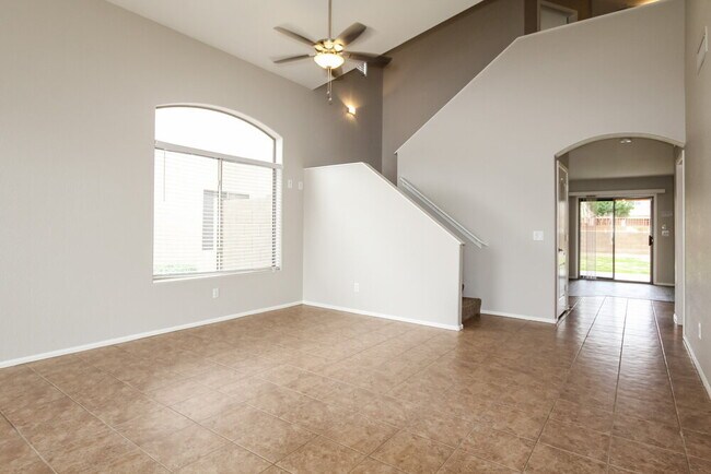 Photo - 5722 N 124th Ln