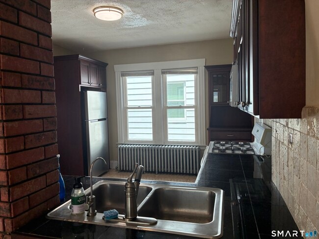 Photo - 51 Nesbit Ave