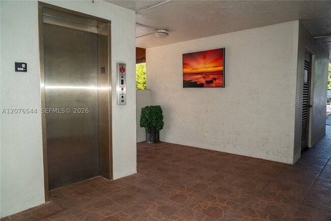 Building Photo - 854 NW 87th Ave Unit 405