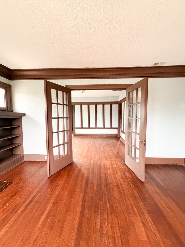 Photo - 4114 W Euclid St