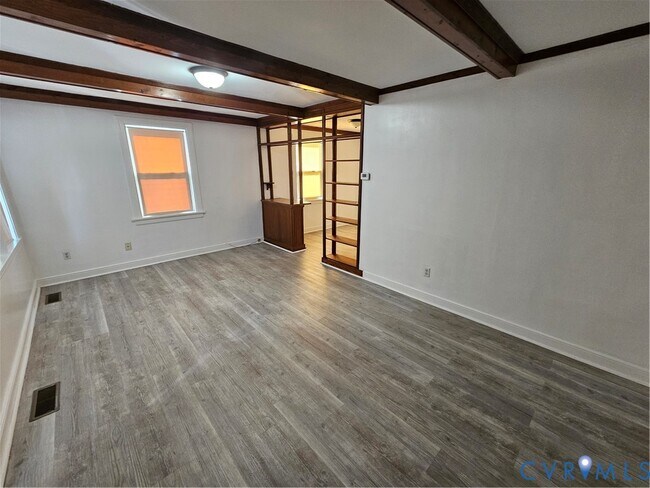 Photo - 4135 Leake Ave