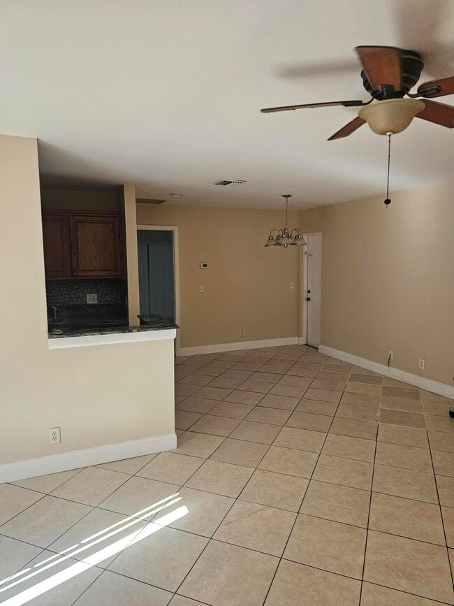 Photo - 34 Crossings Cir Unidad A