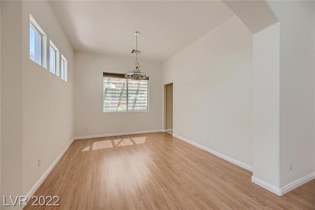 Photo - Summerlin Stunner