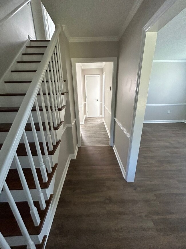 Photo - 733 Marlee Dr