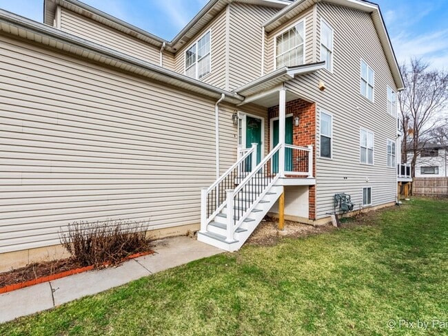 Photo - 4909 Spencer Ave