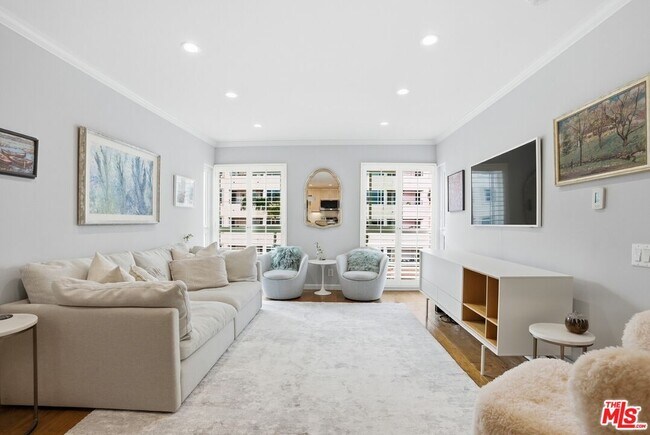 Building Photo - 1040 Coast S Blvd Unit 401