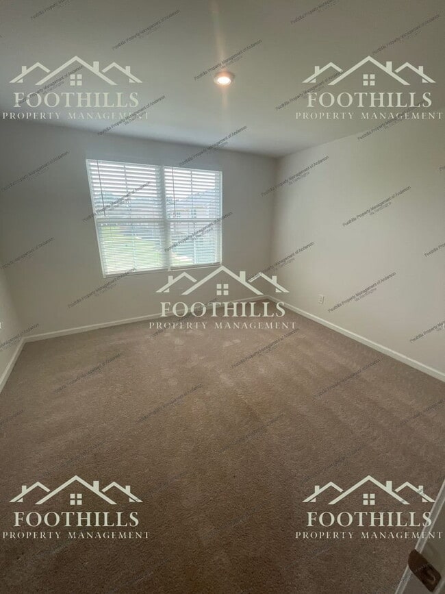 Photo - 103 Nicklaus Dr