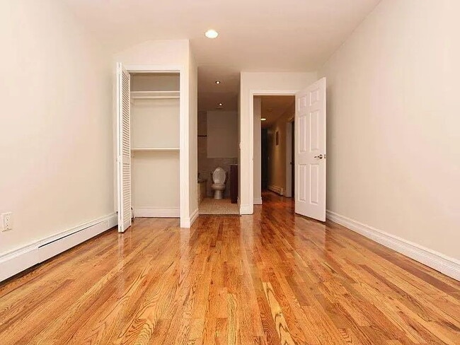 Photo - 319 Winthrop St