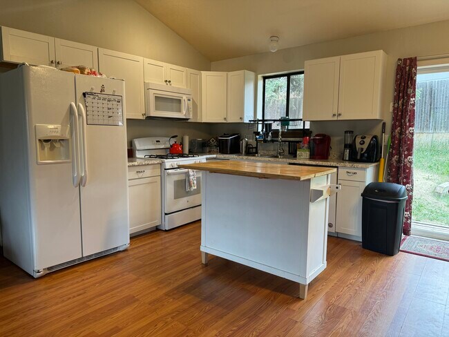 Photo - 77 Loafers Ln Unidad 1