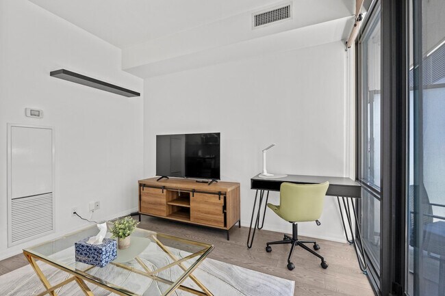 Photo - 832 Bay St. Unit SI ID1346000P