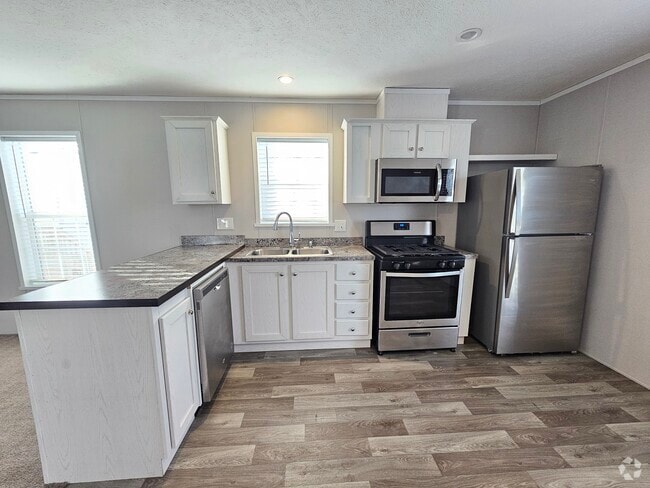 Building Photo - 107 Beech Rental
