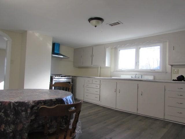 Photo - 21 Forest Ave