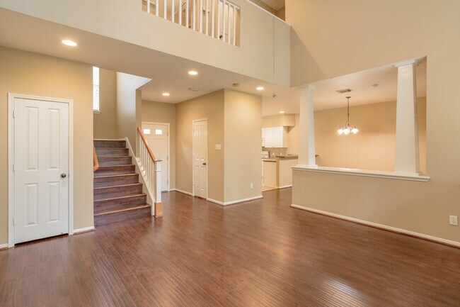 Photo - 57 Scarlet Woods Ct
