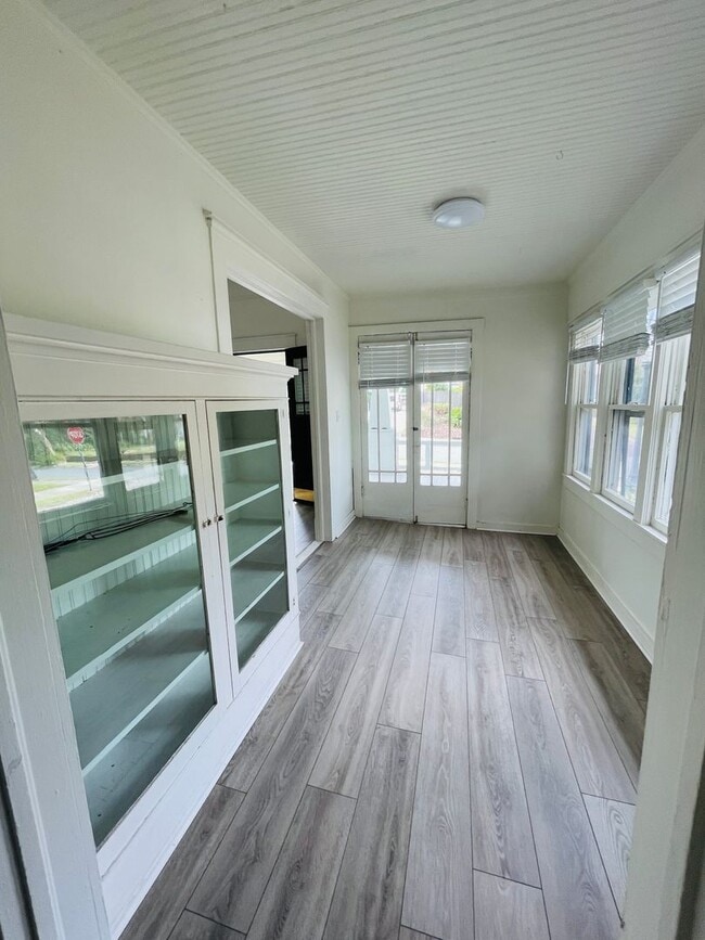 Photo - 802 South Blvd Unit 1