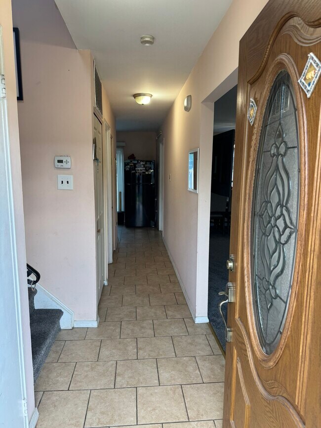 Vestíbulo de entrada - 1908 Ironwood Ln Unidad County Downe