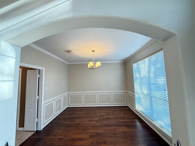 Photo - 3808 Travis Lake Ct