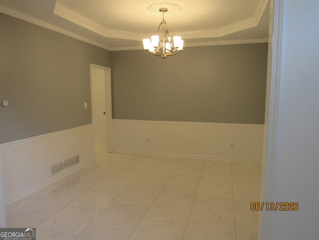Photo - 115 Sutton Ct