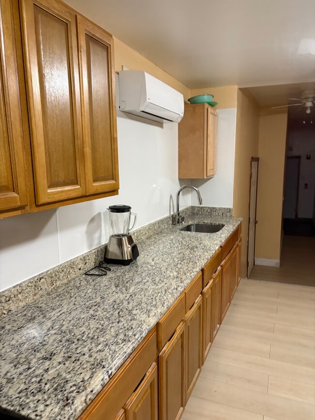 Photo - 2334 N 29th St Unit 1