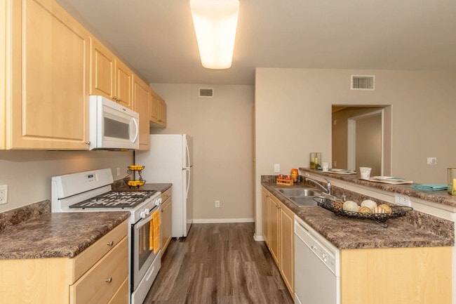 Photo - Laurel Vista Apartment Homes