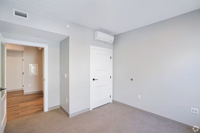 Photo - 210 Hemenway St Unit 3