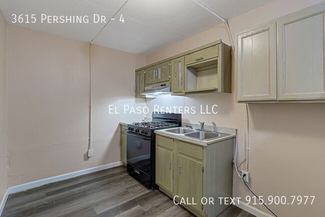 Photo - 3615 Pershing Dr Unit 4