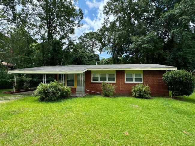 Building Photo - 2454 Spruce Curve Rental