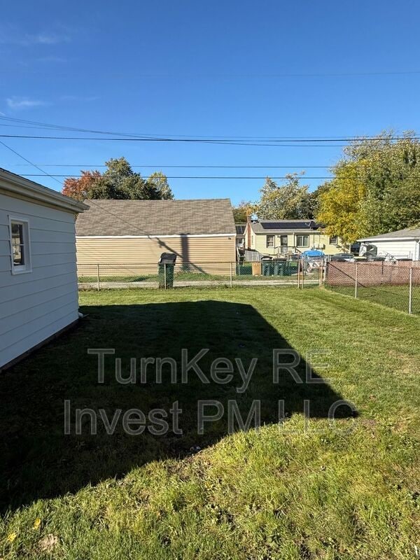 Photo - 17842 Park Ave