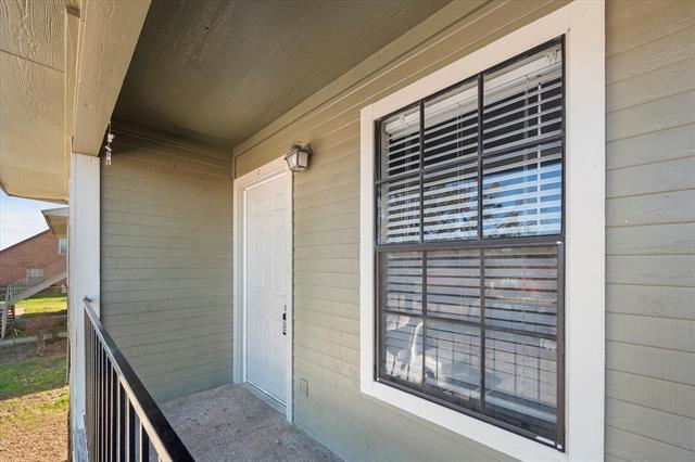 Photo - 606 Kings Way Dr