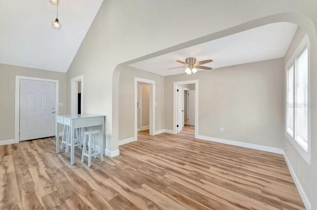 1717 1/2 22nd Ave N