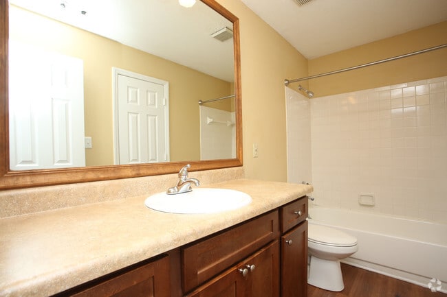 Ashbrook Apartments