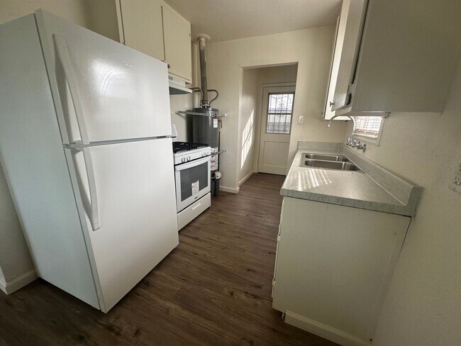 Photo - 3001 - Sharma Unit 5026 Thurman Way