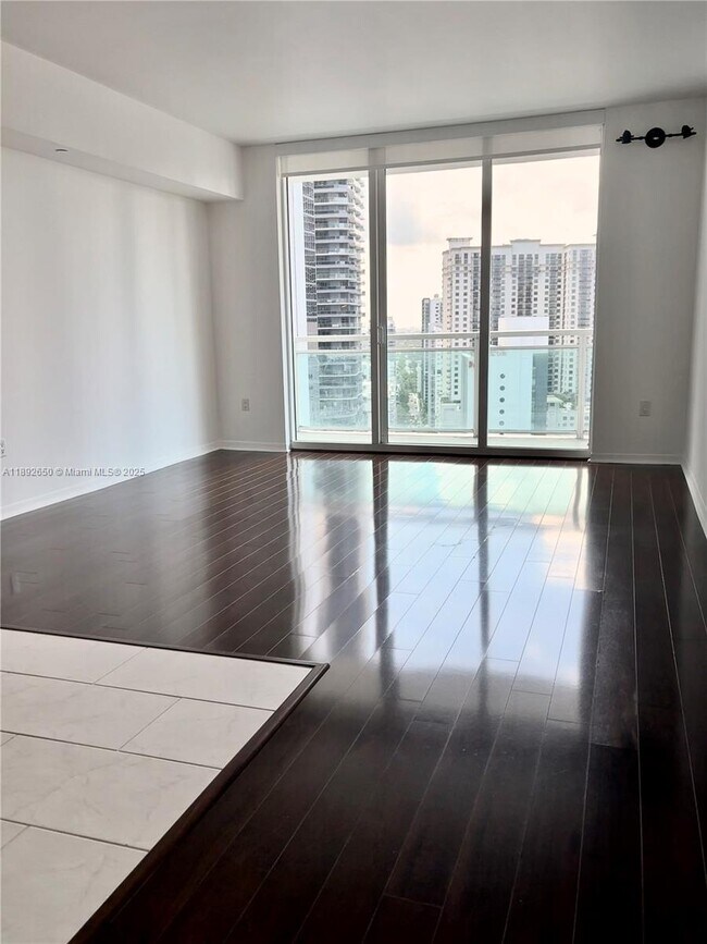 Photo - 951 Brickell Ave Unit 2509