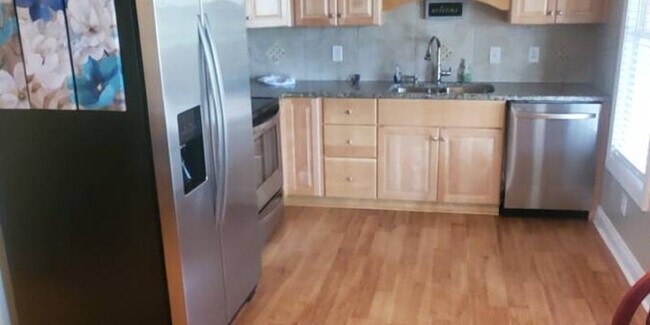 Basement Apartment - Basement Apartment