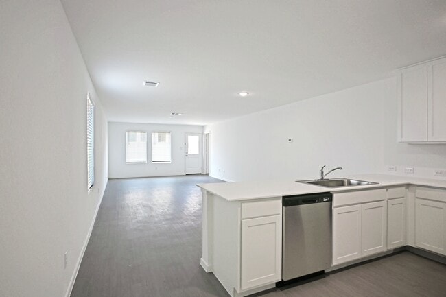 Photo - 298 Tahoe Ave