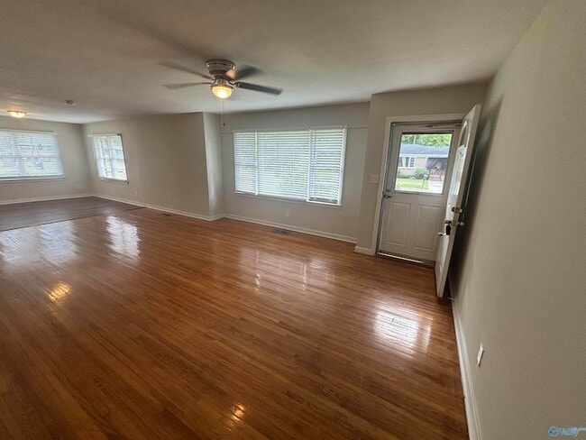 312 Orange Cir