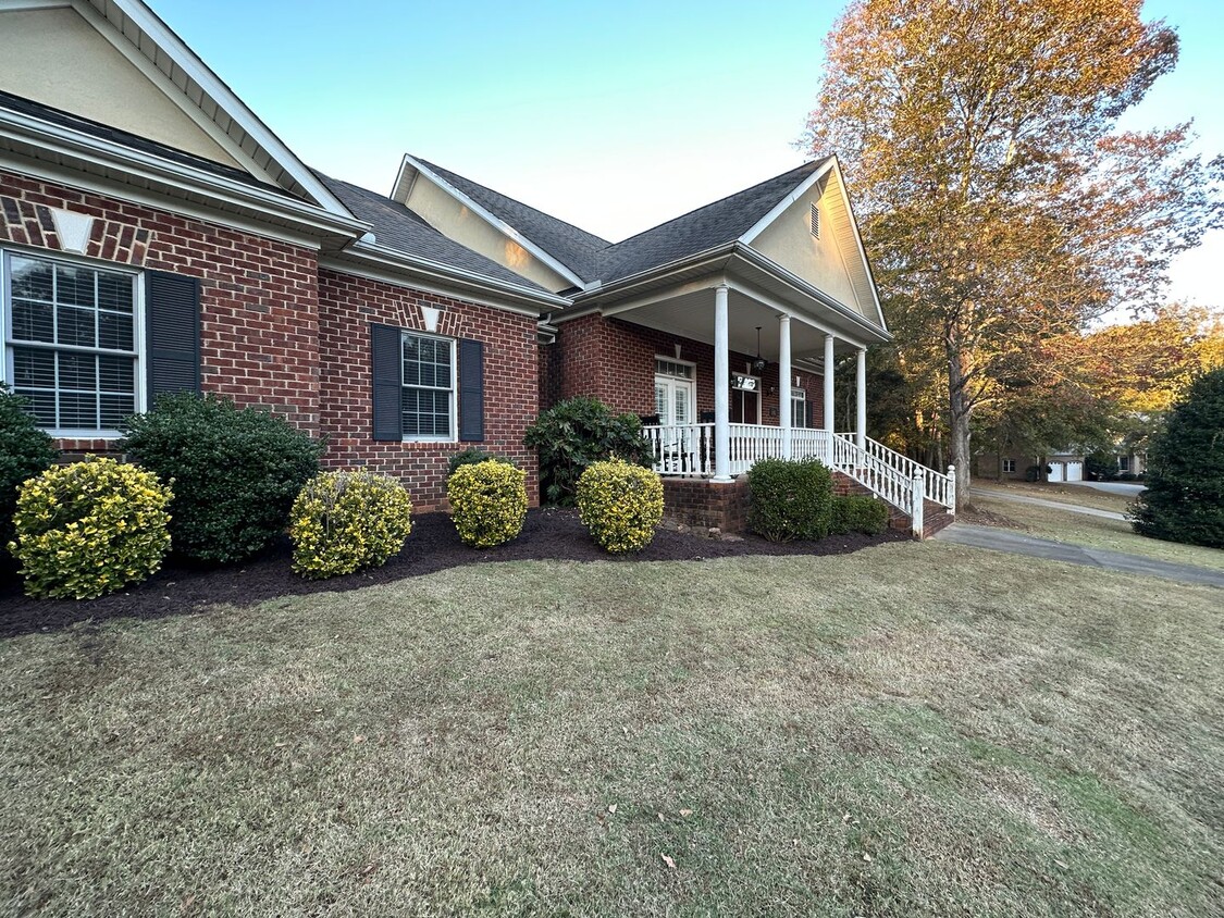 Rental in Country Walk! Clemson, SC - Rental in Country Walk! Clemson, SC
