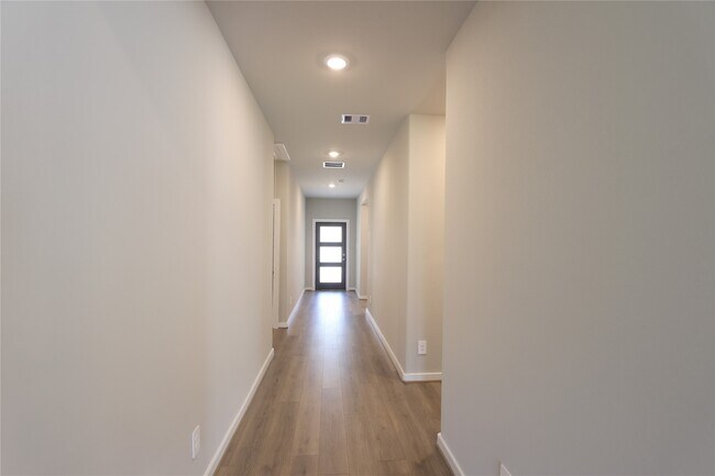 Photo - 1530 Waggoner Rnch Ct