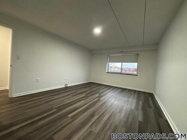 Photo - 51 Hill Rd Unit 202