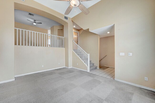 Photo - Large Green Valley Townhome
