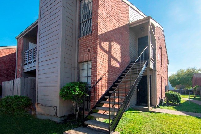 Photo - 12500 Sandpiper Dr Condo Unit 206