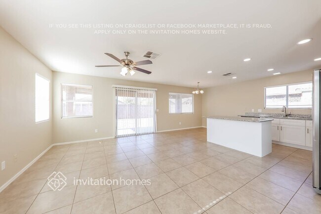 Photo - 3215 W Salter Dr