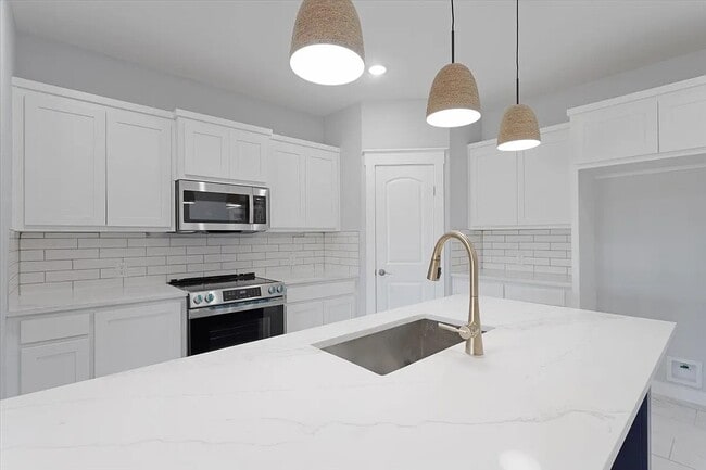 Photo - 2355 County Road 376